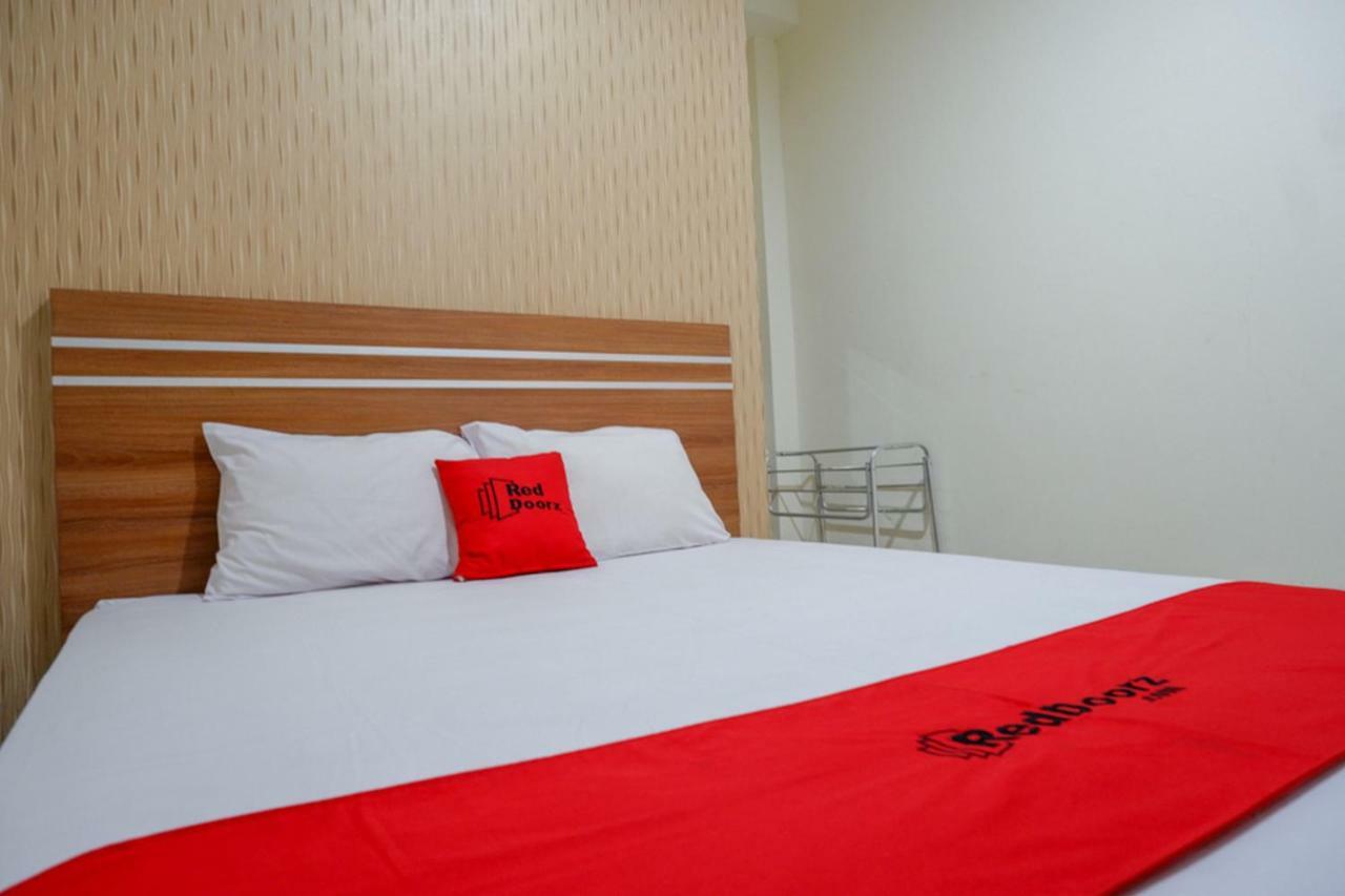 Reddoorz Near Living Plaza Purwokerto Hotel Exterior photo