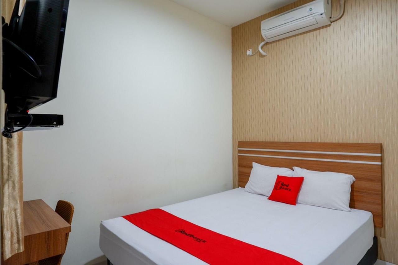 Reddoorz Near Living Plaza Purwokerto Hotel Exterior photo